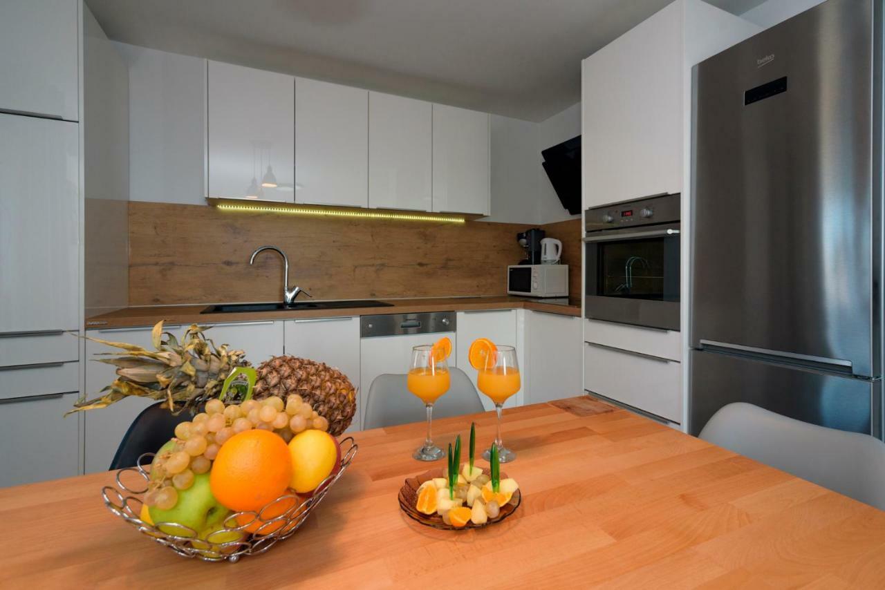 Apartments Magli Kaštela Eksteriør bilde
