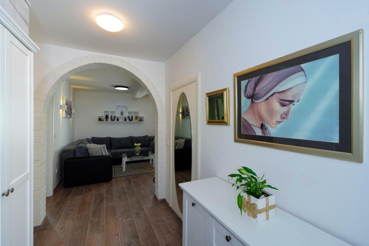 Apartments Magli Kaštela Eksteriør bilde